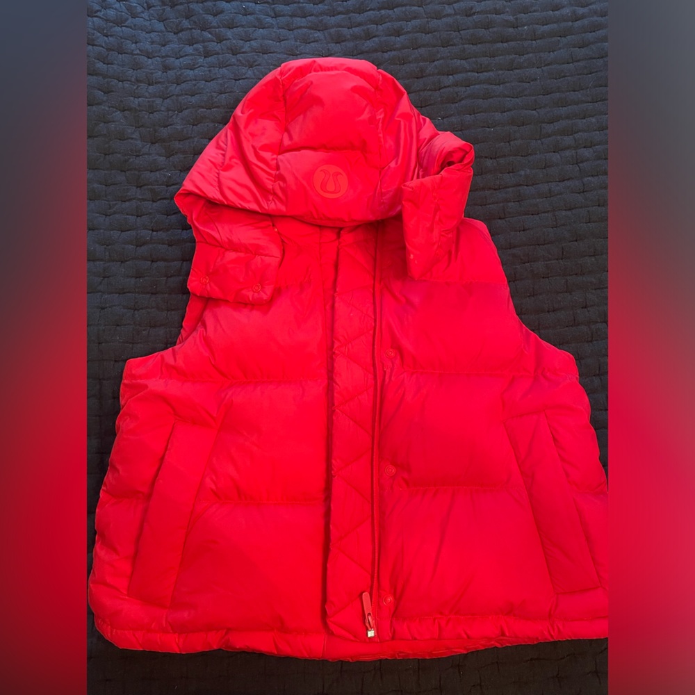 Lululemon puffer vest